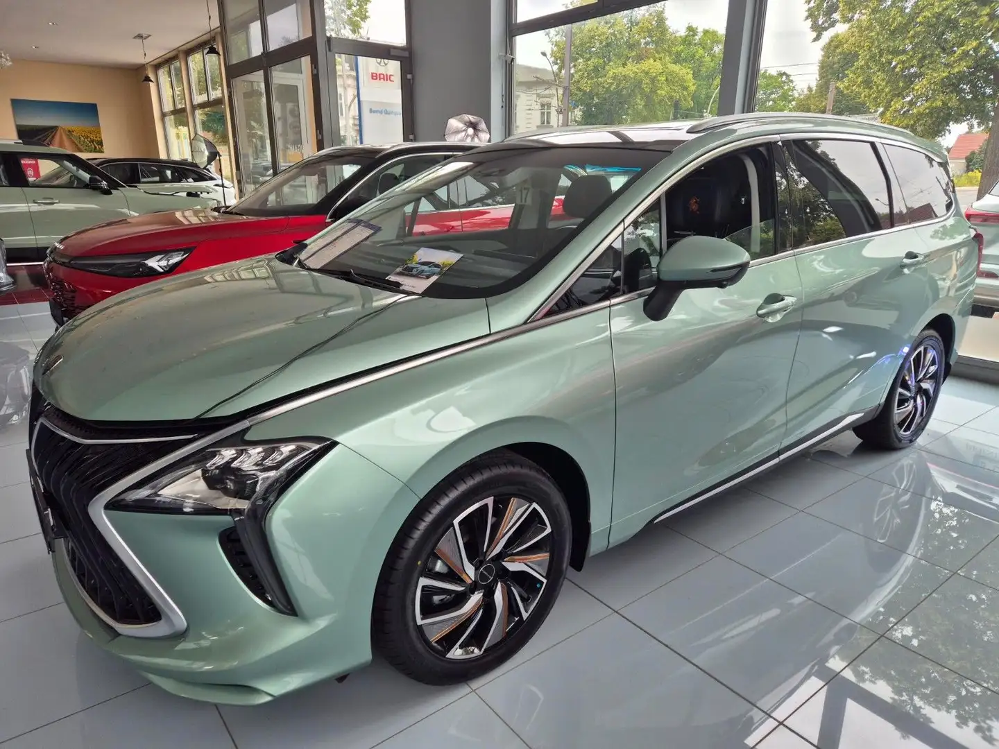 DFSK Forthing 4 DFM Forthing 4, Familienauto mit 7 Sitzen! Verde - 1