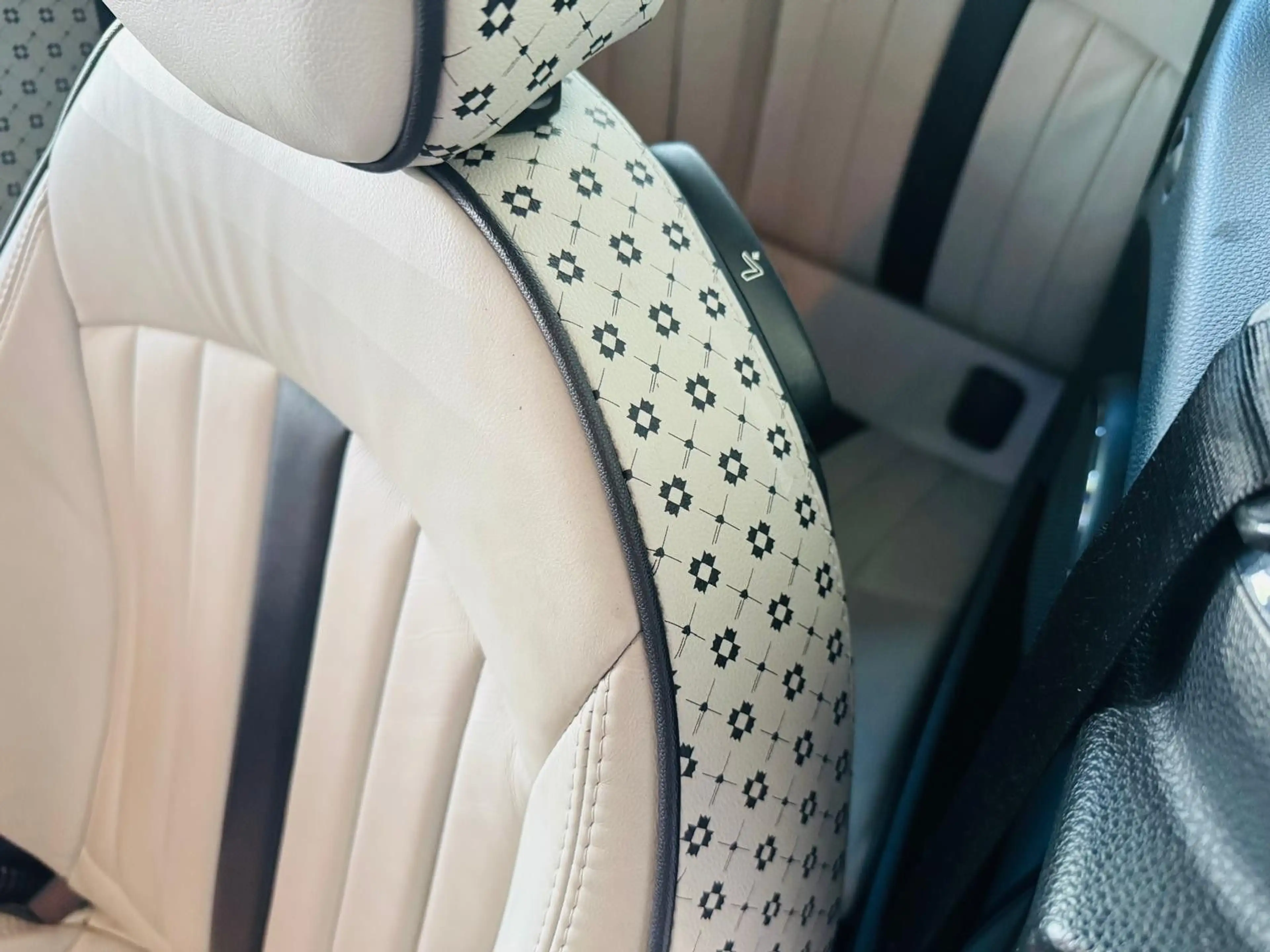 MINI Cooper D COOPER D Cabrio -Automatik -Leder — photo 7