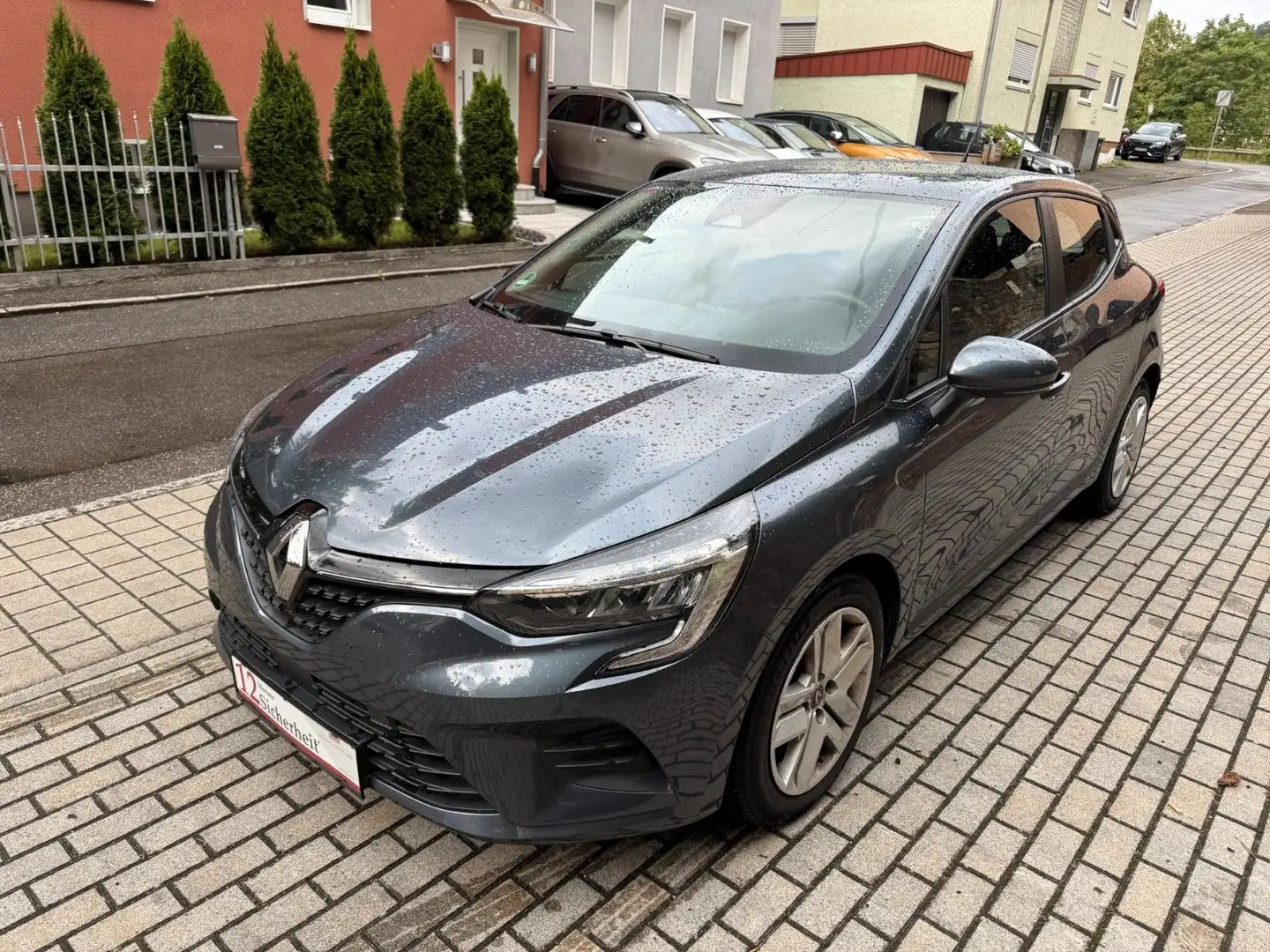 Renault Clio V Zen Grau - 1