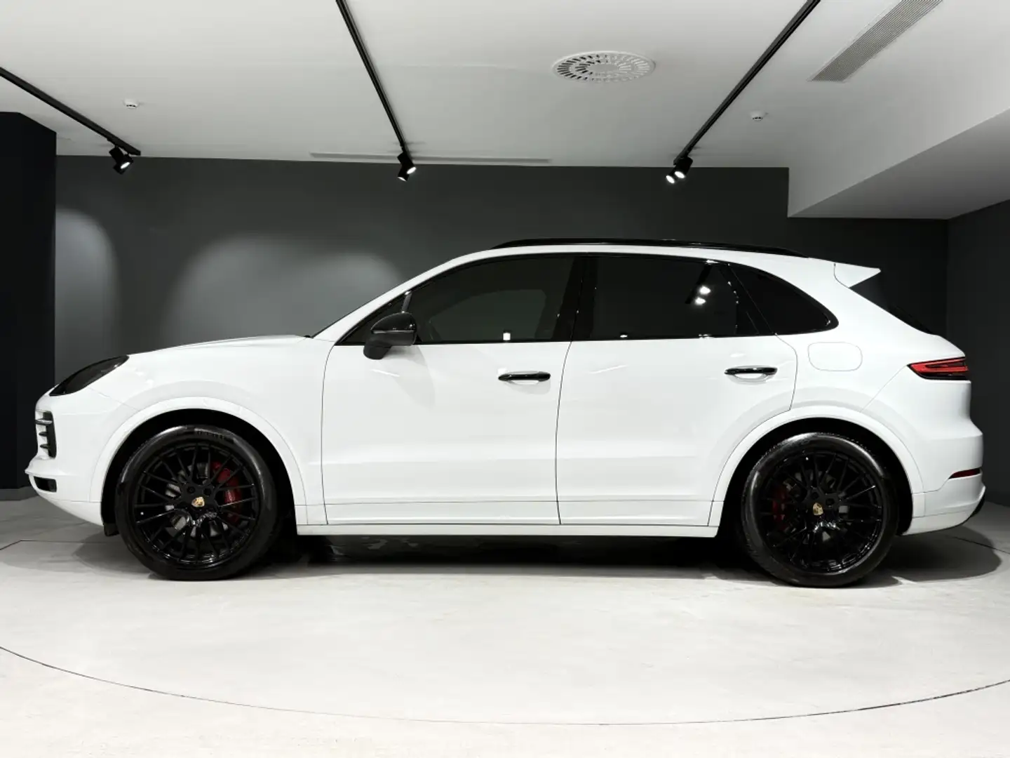 Porsche Cayenne E-Hybrid Platinum Edition Aut. Blanco - 2