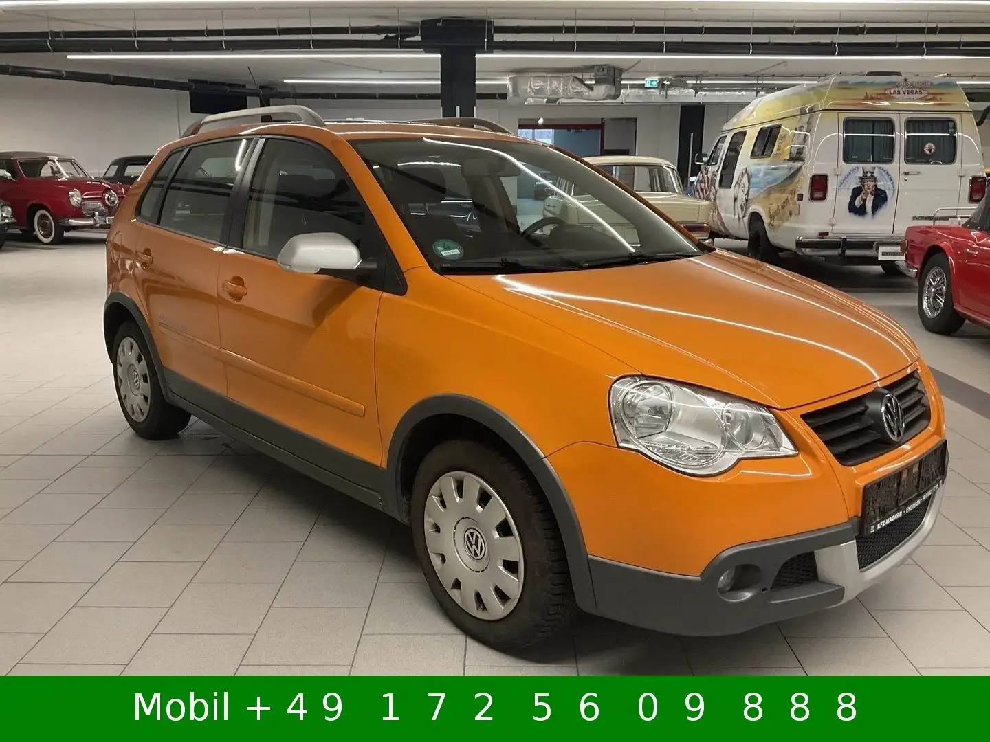 Volkswagen Polo IV Cross 1,6 Autom Sitzh. ESP Klima. GSD Orange - 2