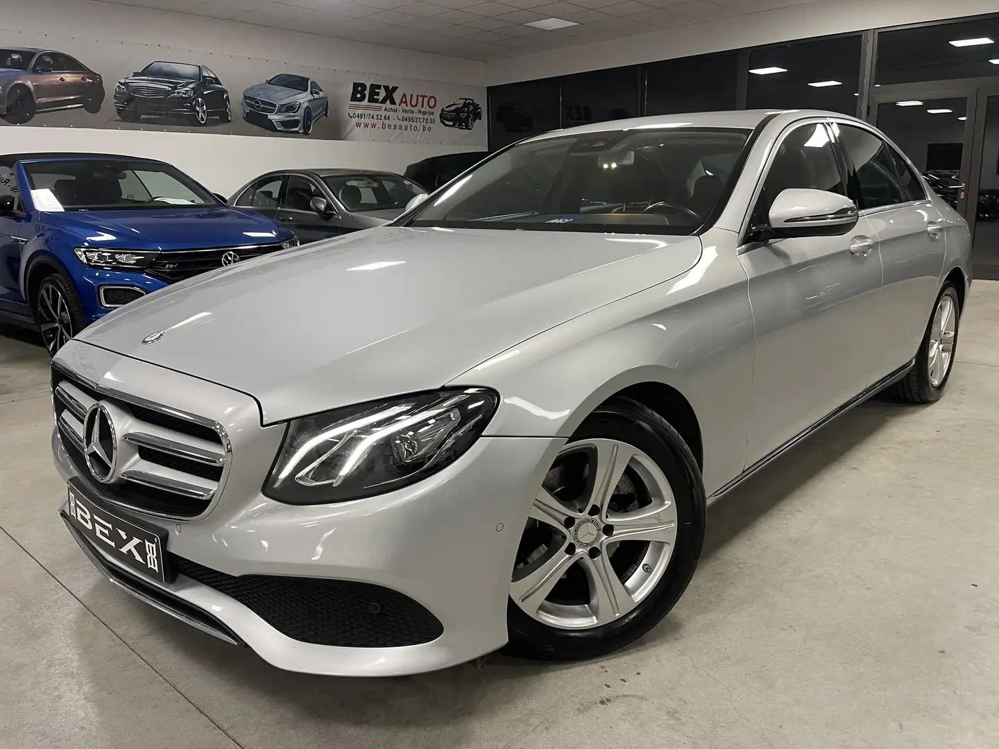 Mercedes-Benz E 200 d*1ERPROP*GARANTIE12MOIS*ETAT NEUF*BOITEAUTO*CAM** Gris - 2