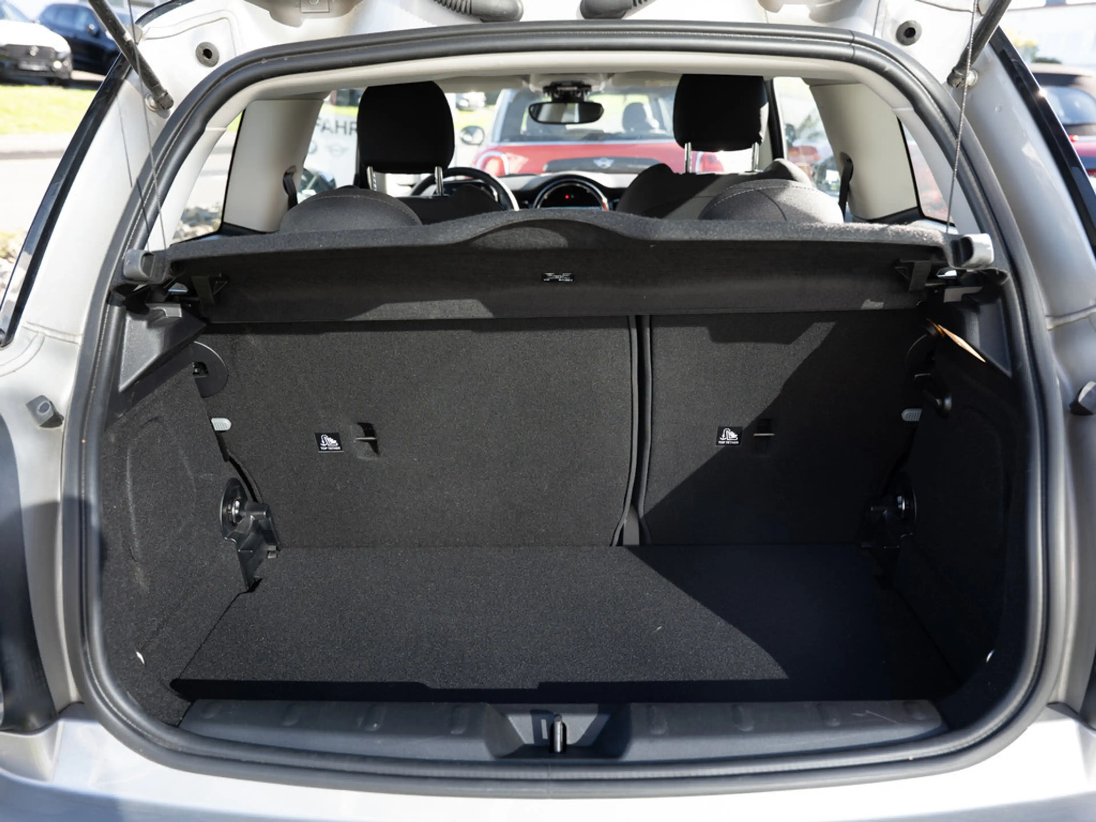MINI Cooper SE Essential Trim FACEL. LED NAVI SHZ — photo 11