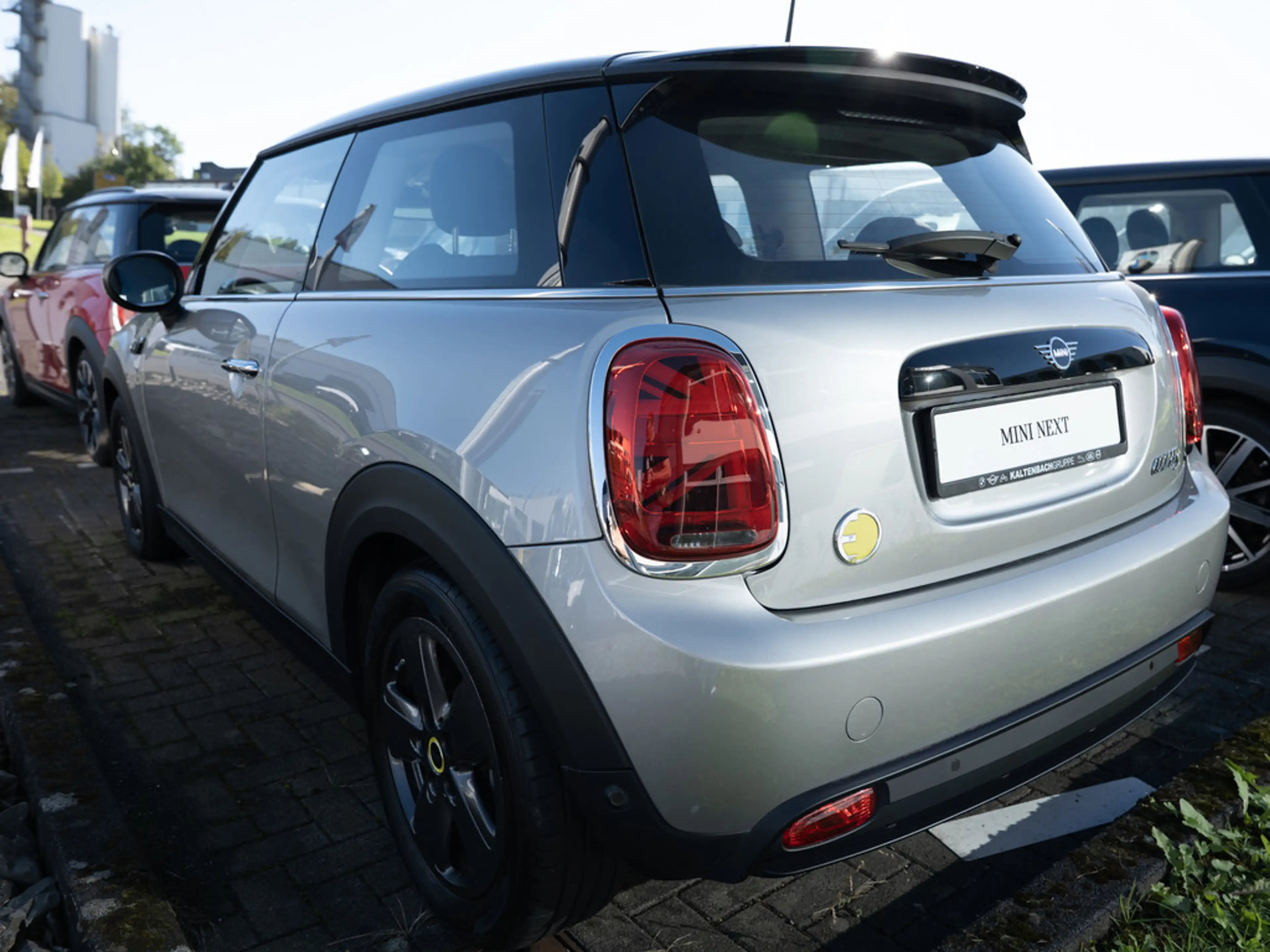 MINI Cooper SE Essential Trim FACEL. LED NAVI SHZ — photo 7