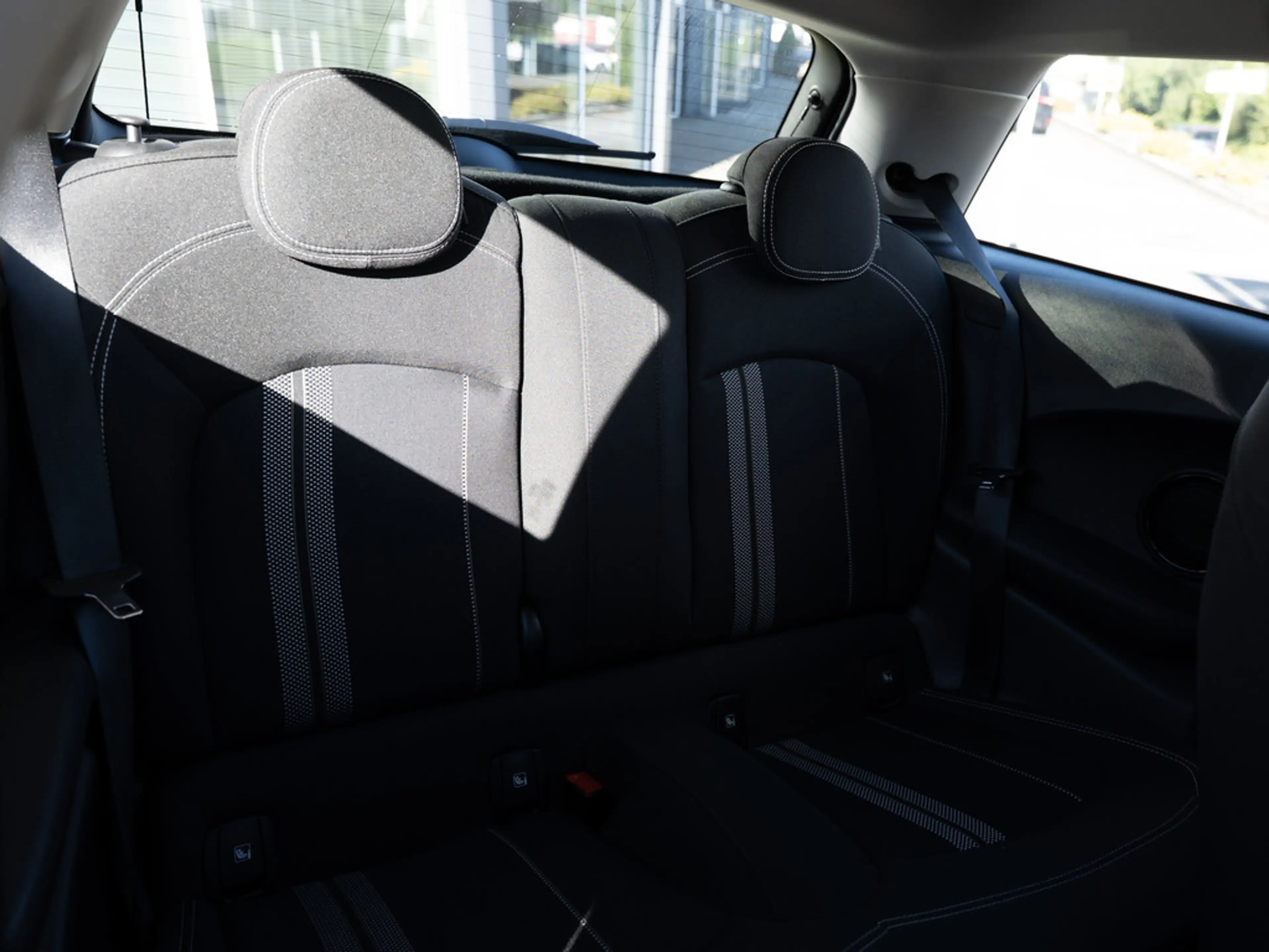 MINI Cooper SE Essential Trim FACEL. LED NAVI SHZ — photo 9