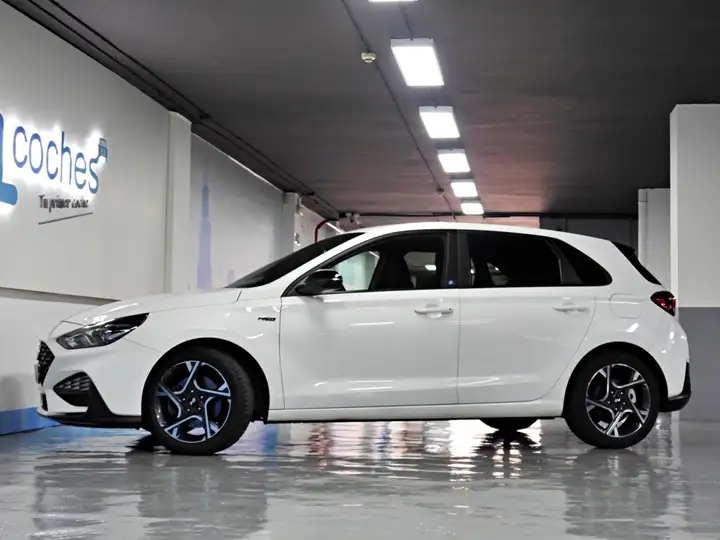 Hyundai i30 2023, foto 28