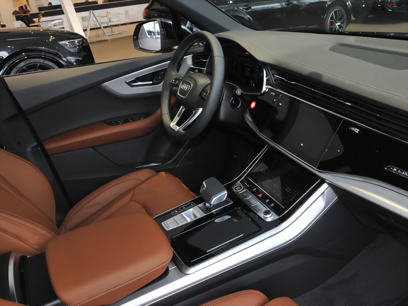 Audi Q7 S line TDI quattro tiptronic Digi-Cockpit — photo 6