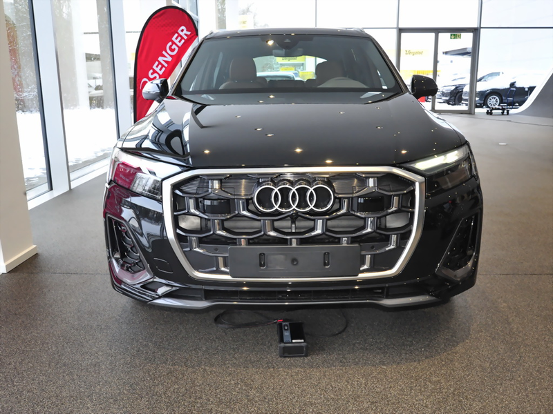 Audi Q7 S line TDI quattro tiptronic Digi-Cockpit — photo 2