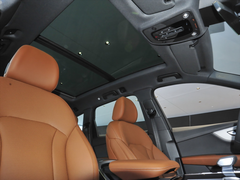 Audi Q7 S line TDI quattro tiptronic Digi-Cockpit — photo 8