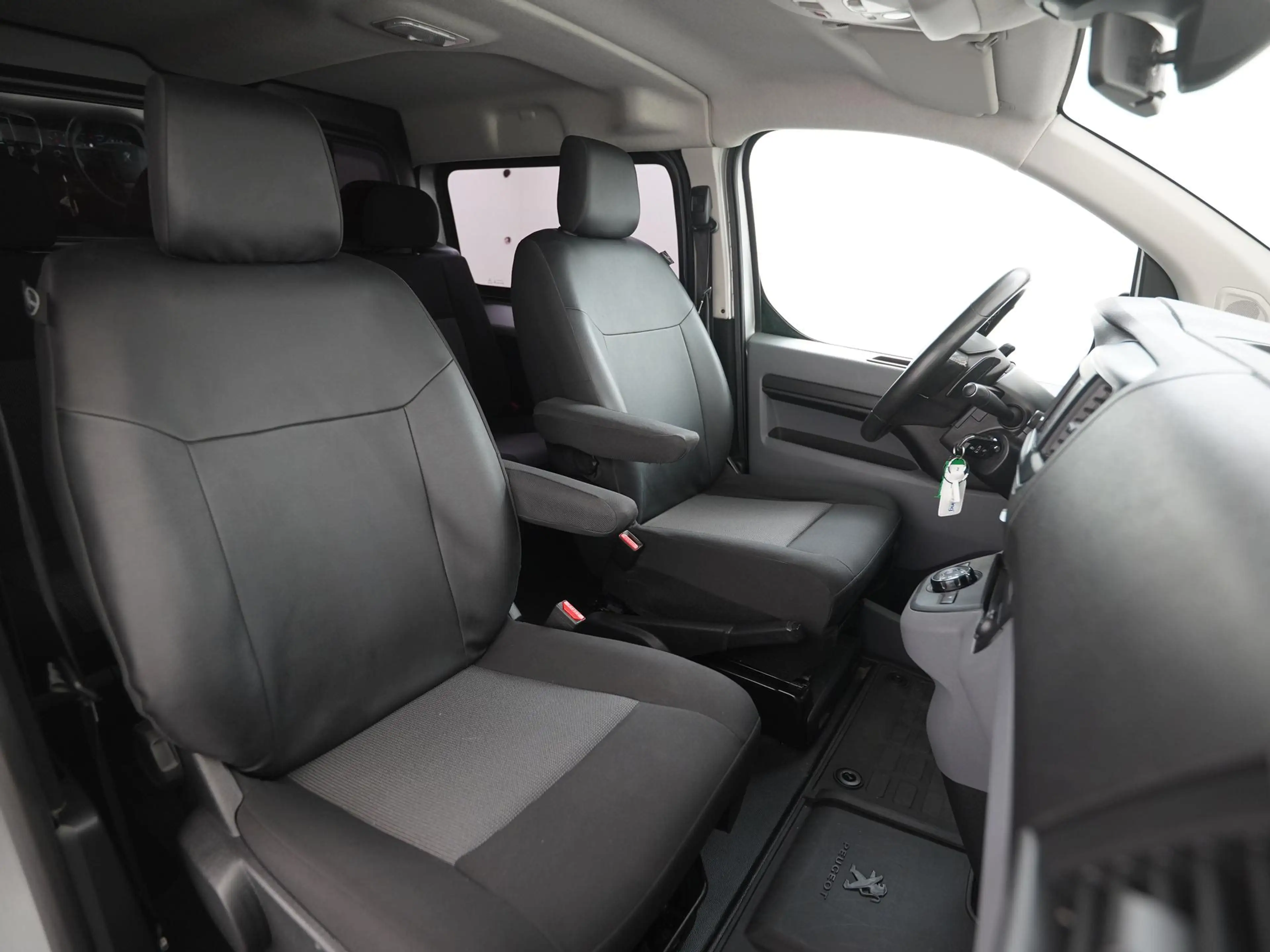 Peugeot Expert 231L 2.0 BlueHDI 180 DC Premium | Schuifdeur recht — photo 24