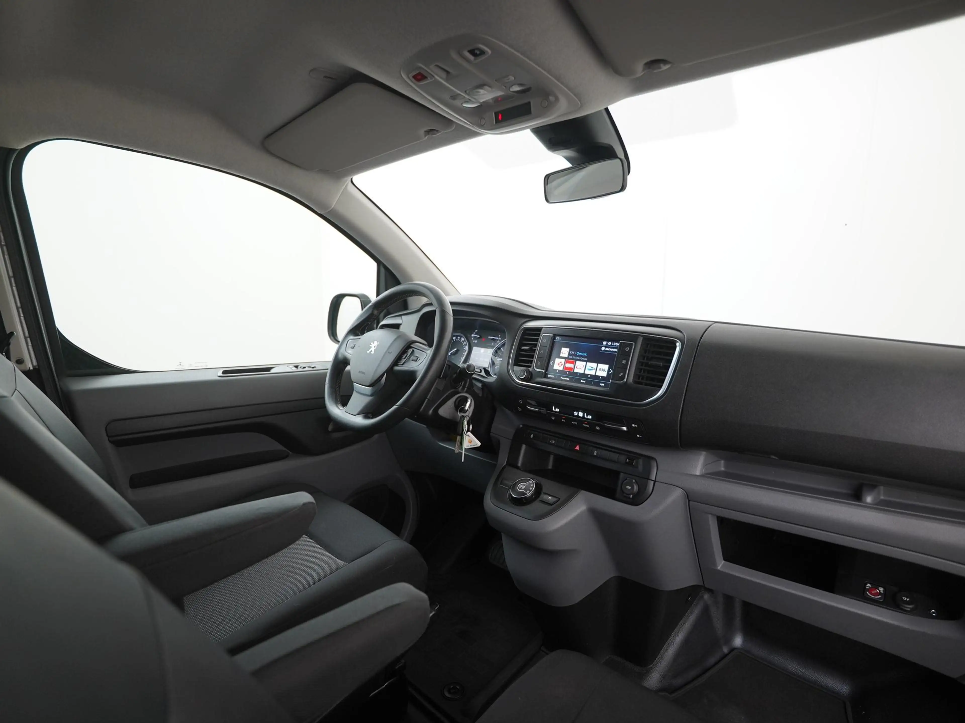 Peugeot Expert 231L 2.0 BlueHDI 180 DC Premium | Schuifdeur recht — photo 2