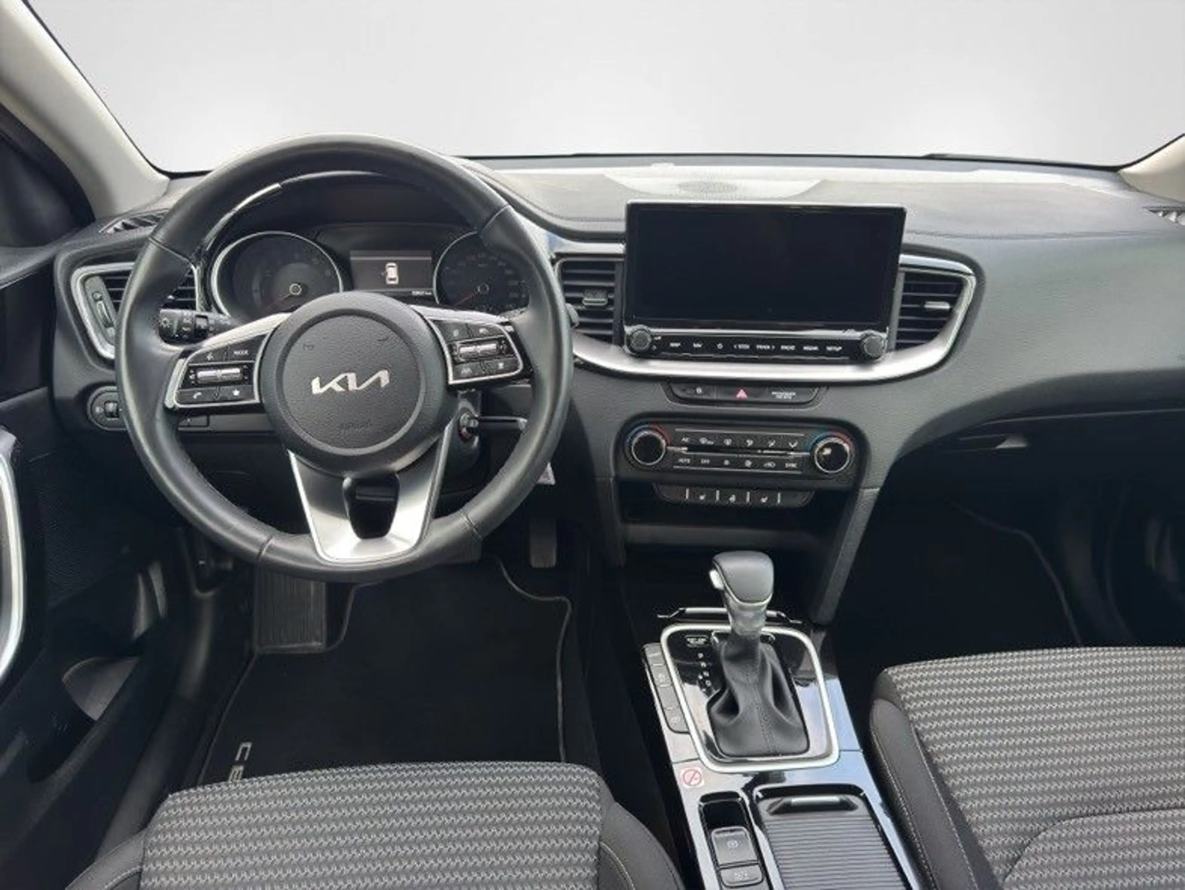 Kia Ceed SW / cee'd SW — photo 14