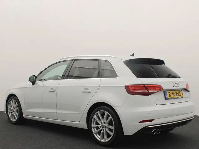 Audi A3 view 3