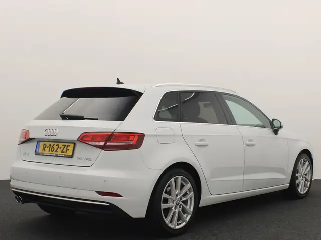 Audi A3 view 18