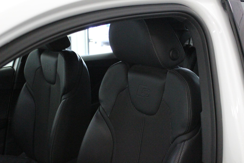 Audi Q2 35 TFSI S Edition | AFN-TREKHAAK | ACC | 17'LMV | — photo 12