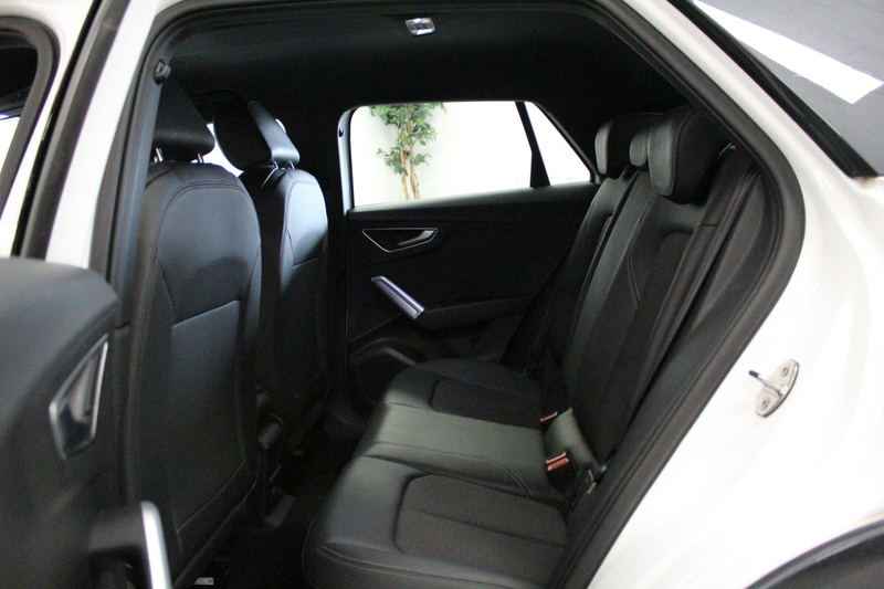 Audi Q2 35 TFSI S Edition | AFN-TREKHAAK | ACC | 17'LMV | — photo 13