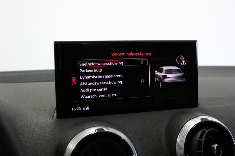 Audi Q2 35 TFSI S Edition | AFN-TREKHAAK | ACC | 17'LMV | — photo 32