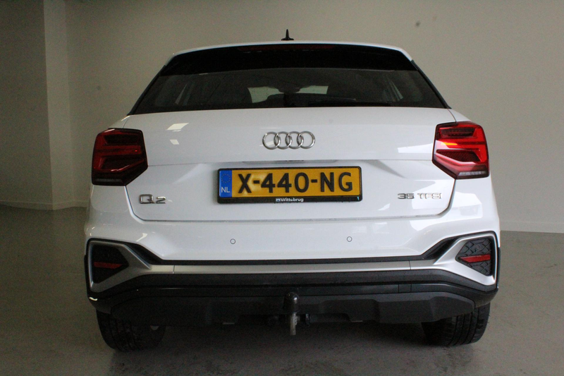 Audi Q2 35 TFSI S Edition | AFN-TREKHAAK | ACC | 17'LMV | — photo 7