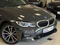 BMW 318 i Sport Line Aut/Laser/AHK/ParkSys/KeyLessGo Grijs - thumbnail 4