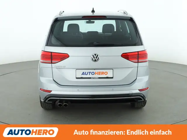 Volkswagen Touran view 5