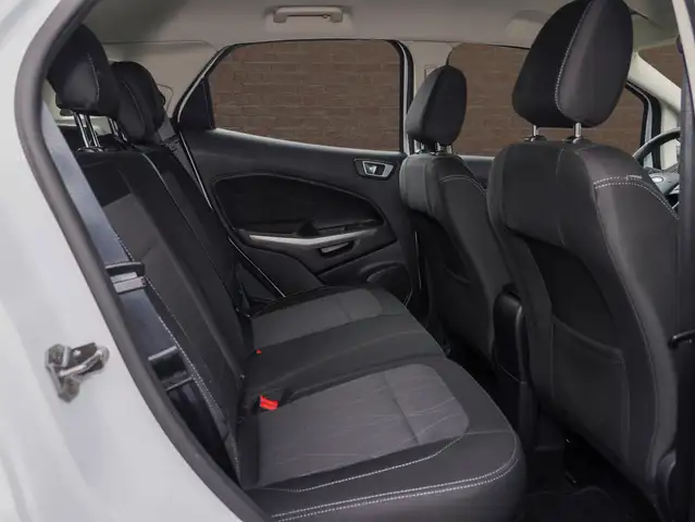 Ford Ecosport view 8