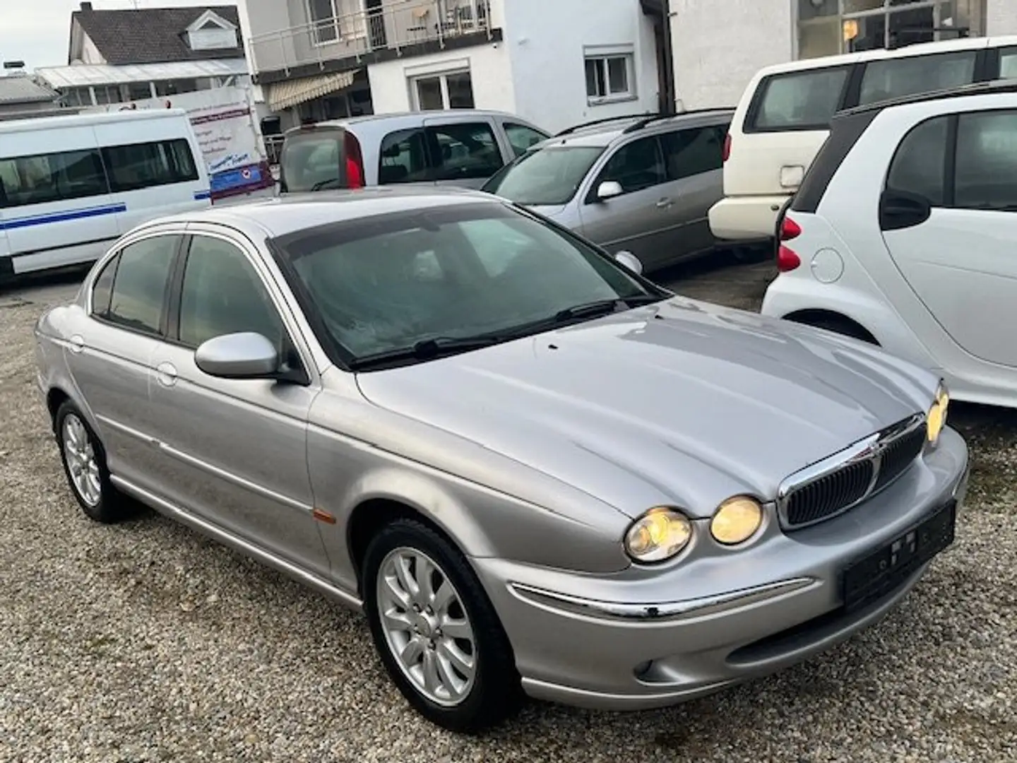 Jaguar X-Type GB Limousine Grau - 2