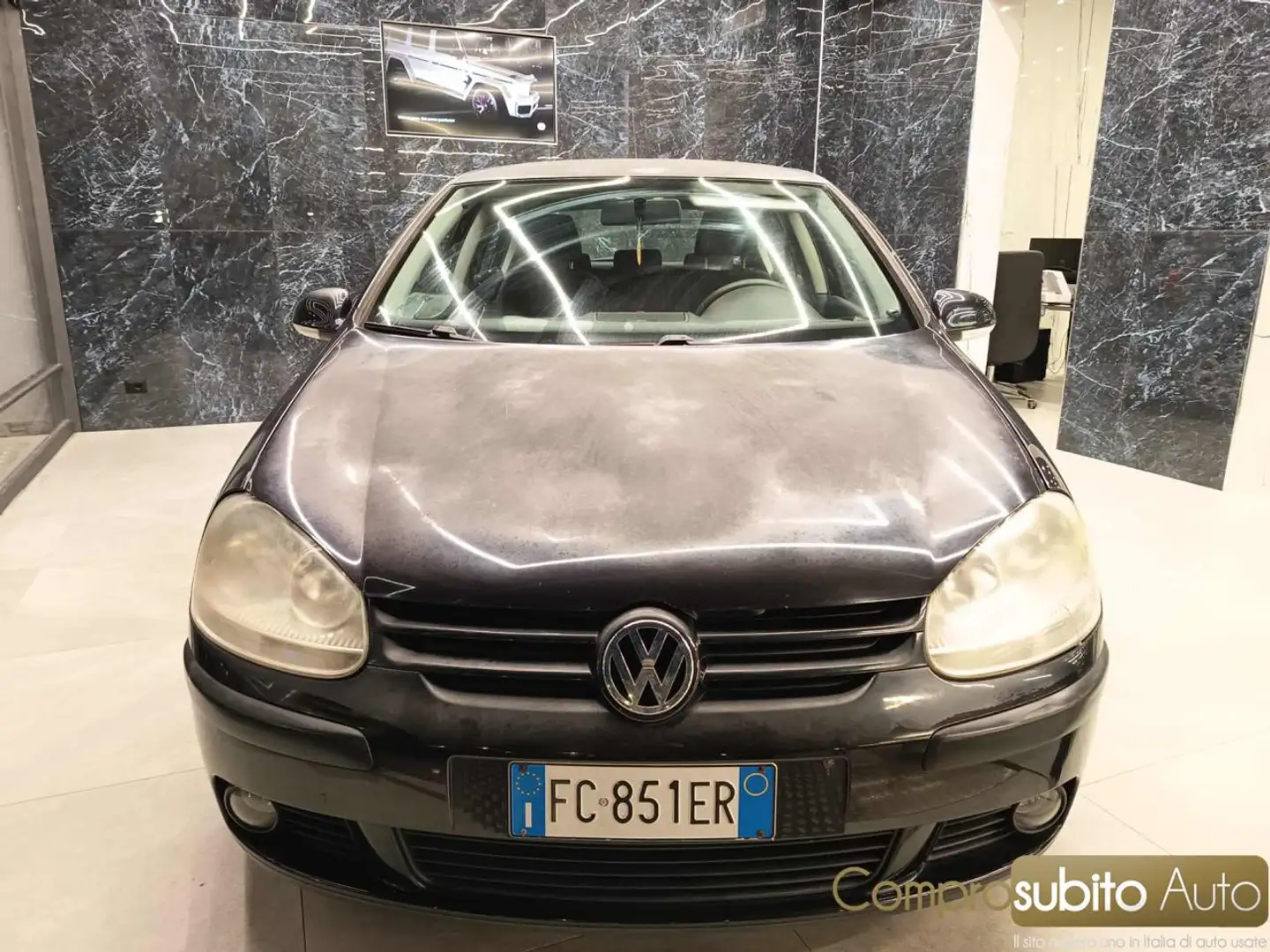Volkswagen Golf 1.9 TDI DPF 5p. United BlueMotion Nero - 1