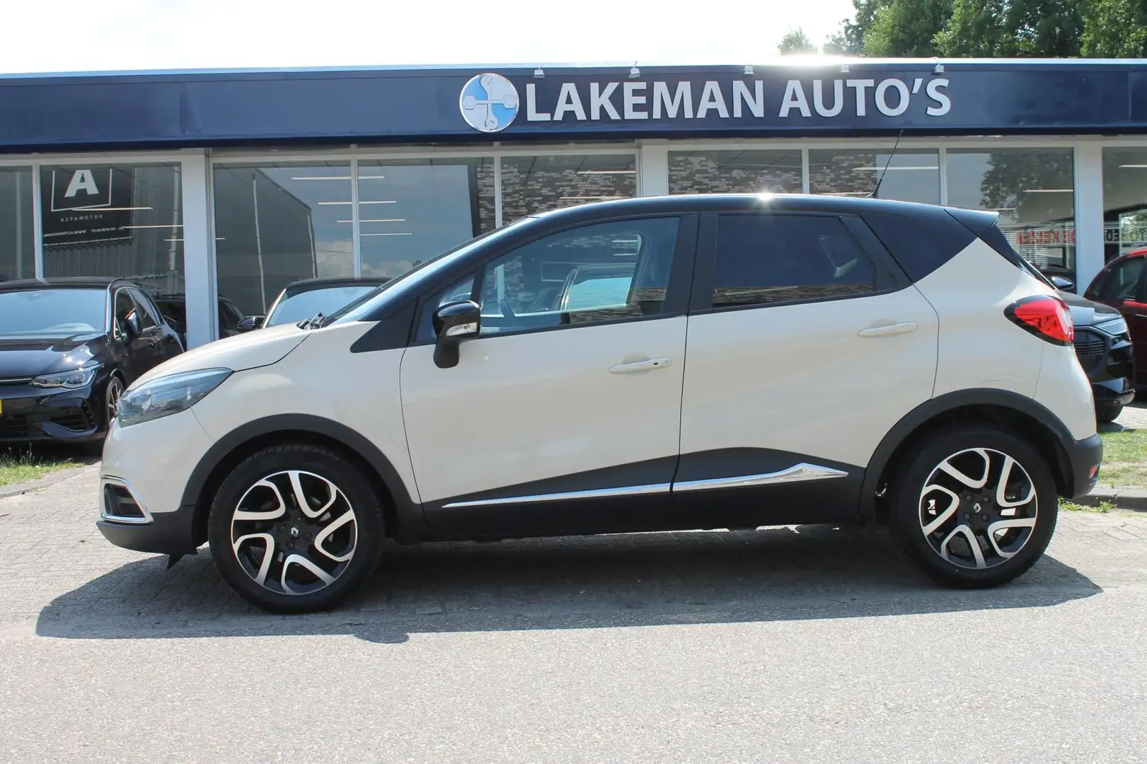 Renault Captur 1.2 TCe Dynamique Whiteline AUTOMAAT Huurkoop Inru Beige - 2