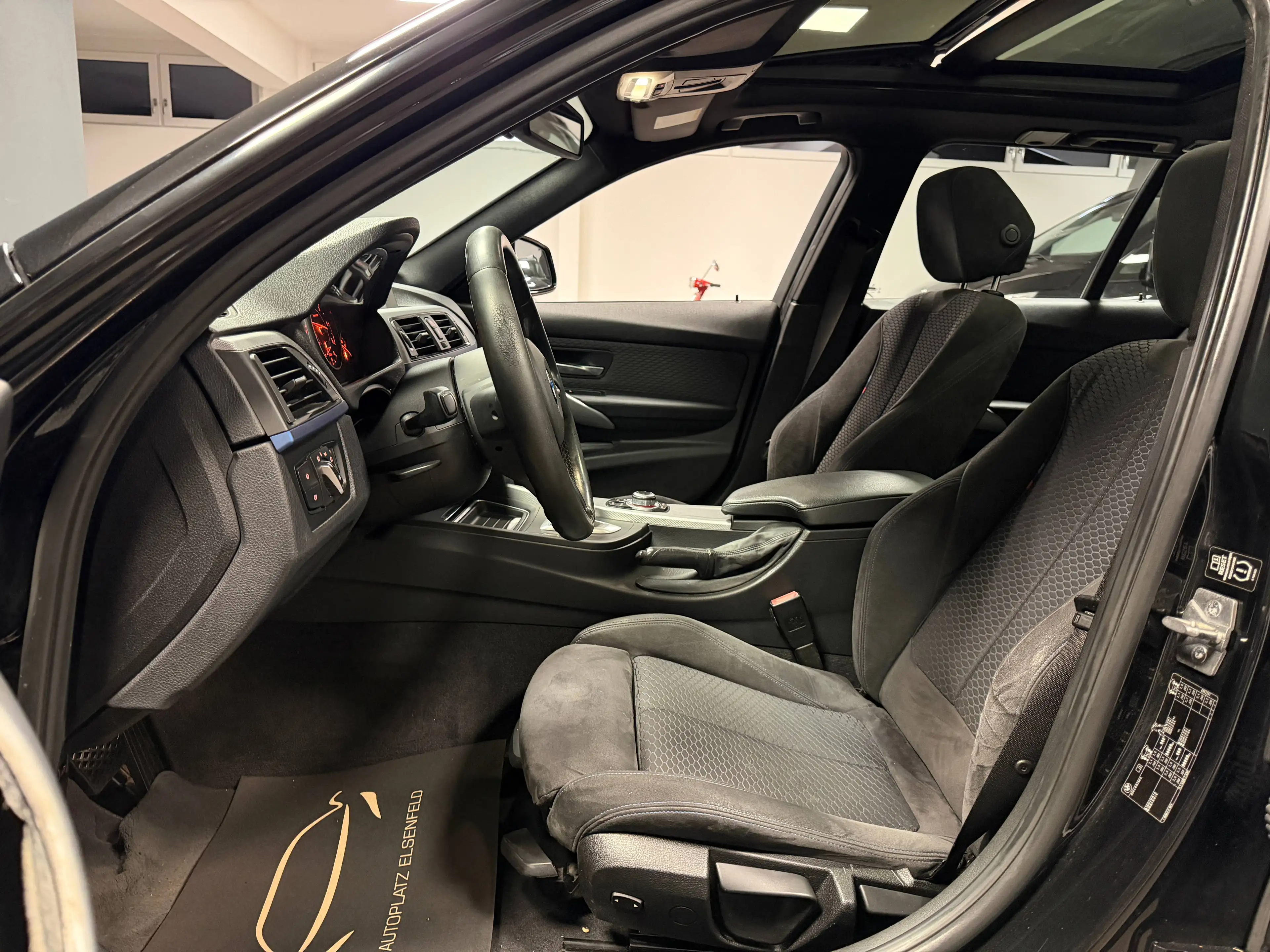 BMW 330 330d F31 Touring M Sportpaket /PANO/LED/TEMPOMAT — photo 14