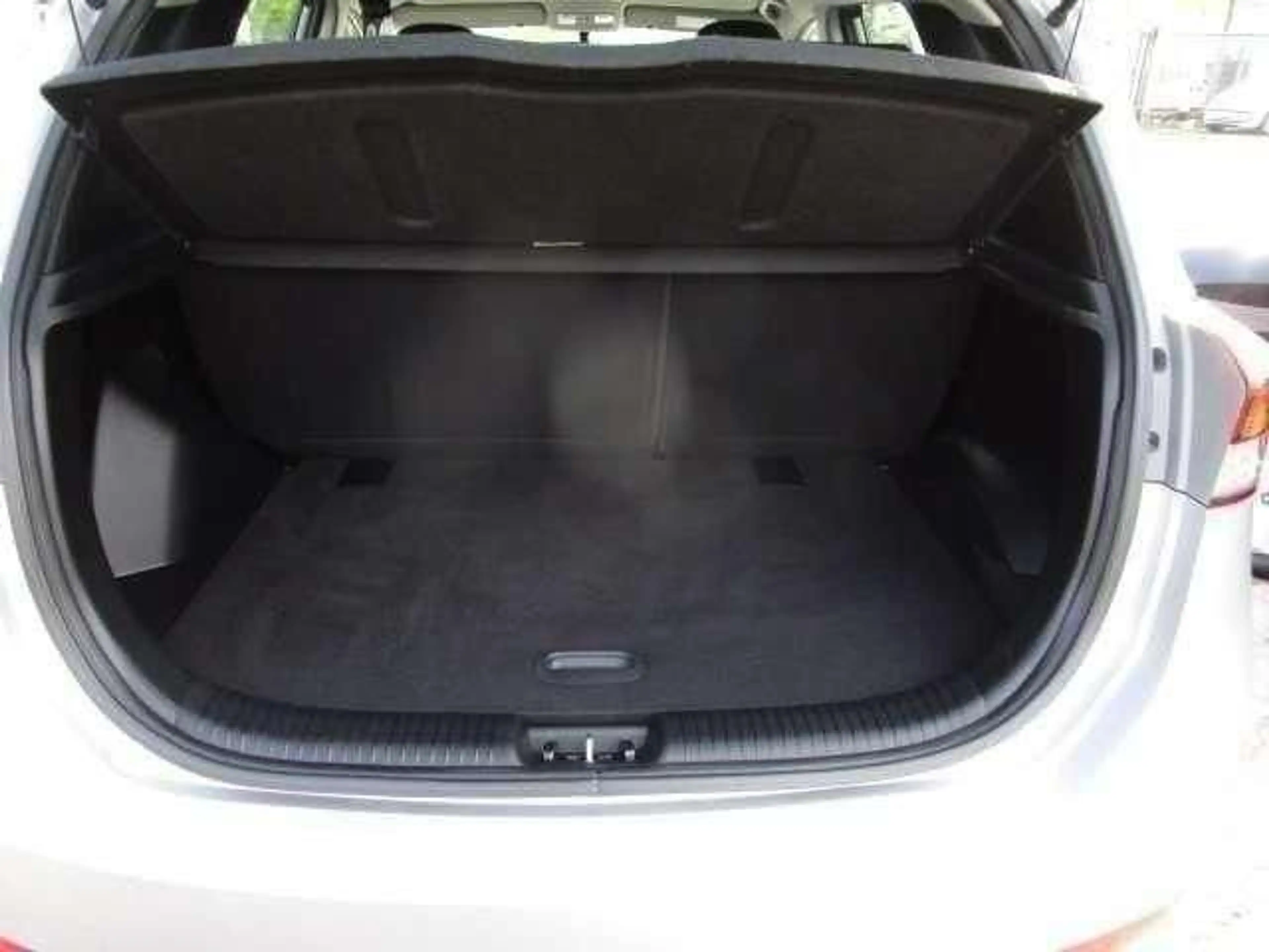 Hyundai iX20 iX20 1,4 Klima/5Trg/Bluetooth/Isofix/Hu&AuNeu — photo 8
