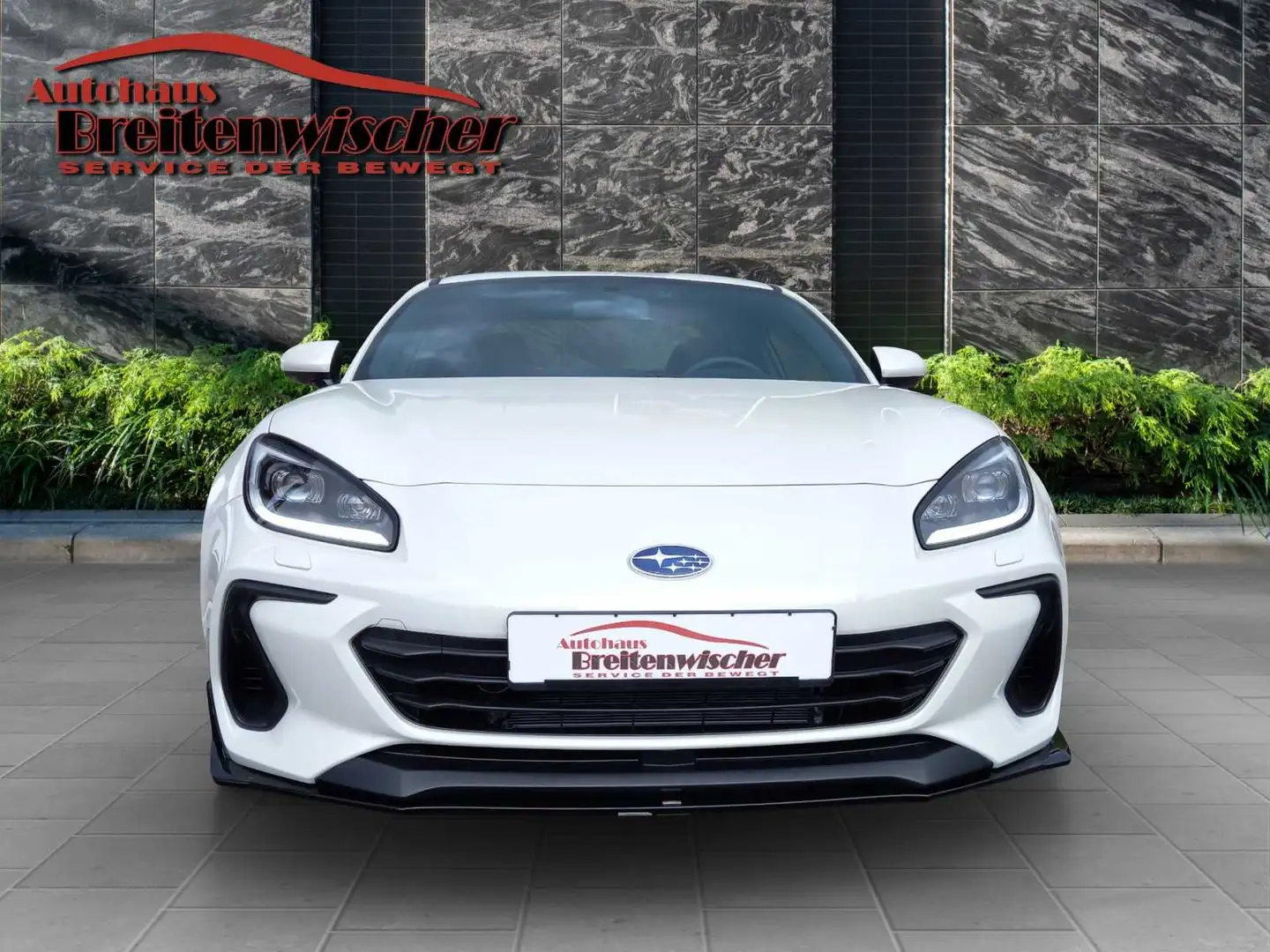 Subaru BRZ SPORT Automatik mit STI-Paket White - 2