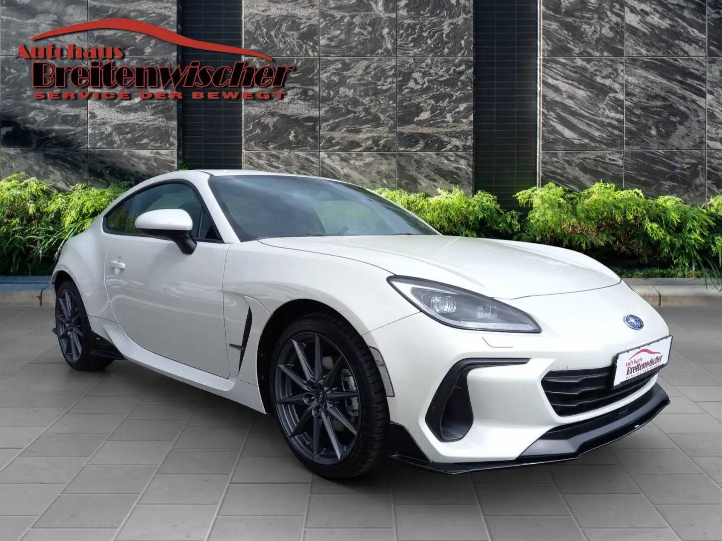 Subaru BRZ SPORT Automatik mit STI-Paket White - 1