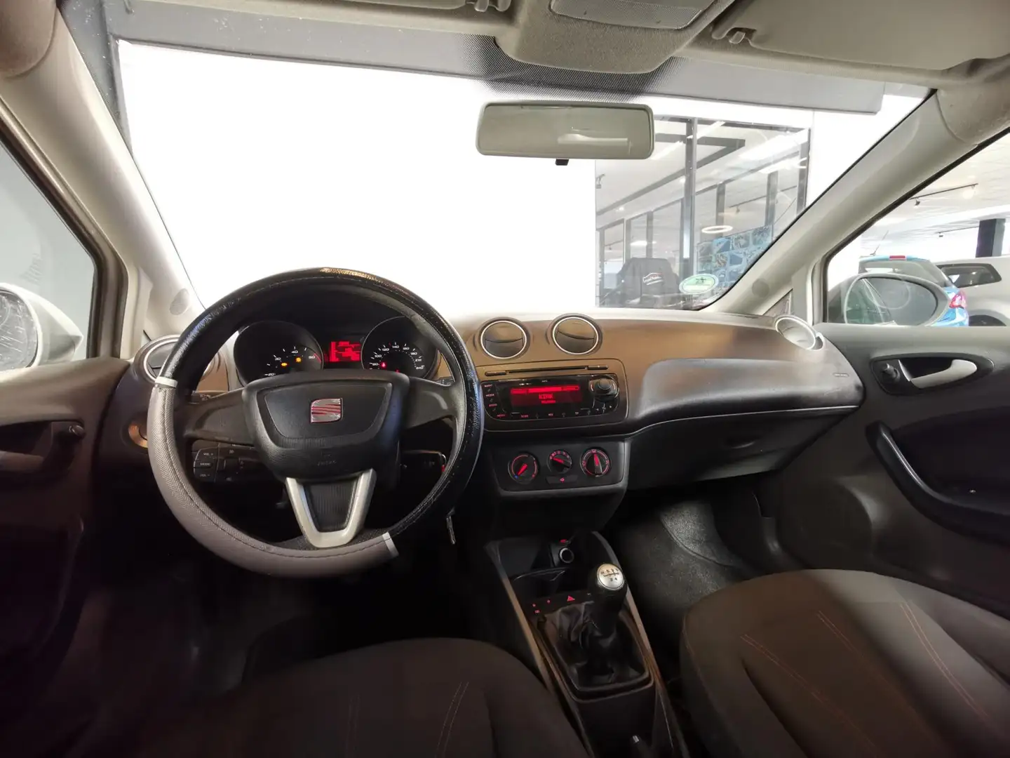 SEAT Ibiza ST 1.2 TDI Reference Ecomotive | TREKHAAK | ELEK.R Beige - 2