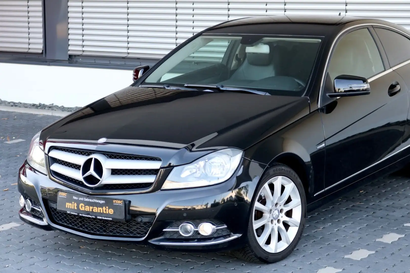 Mercedes-Benz C 250 Coupe C 250 CDI BlueEfficiency Edition/NAVI/PDC Noir - 2