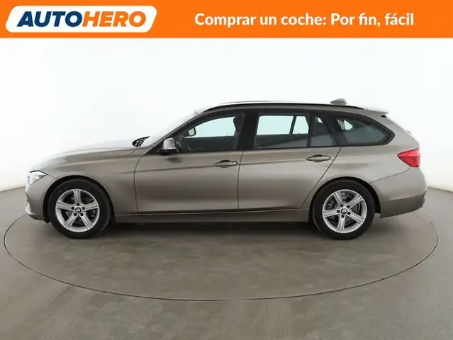 BMW 3 Series view 3