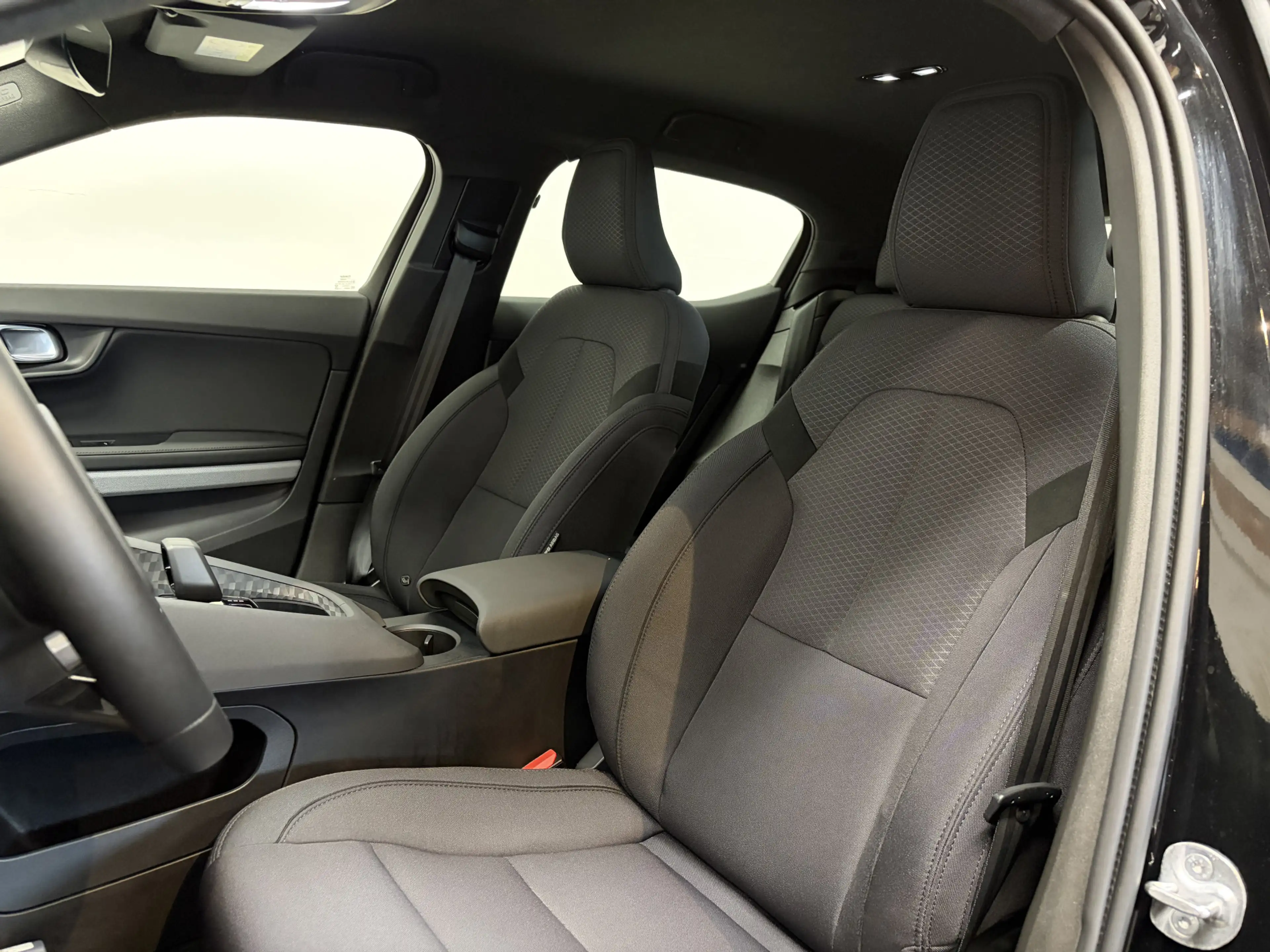 Polestar 2 St Range 200kW Single Motor 69 kWh SOH 97% Cruise/ — photo 3