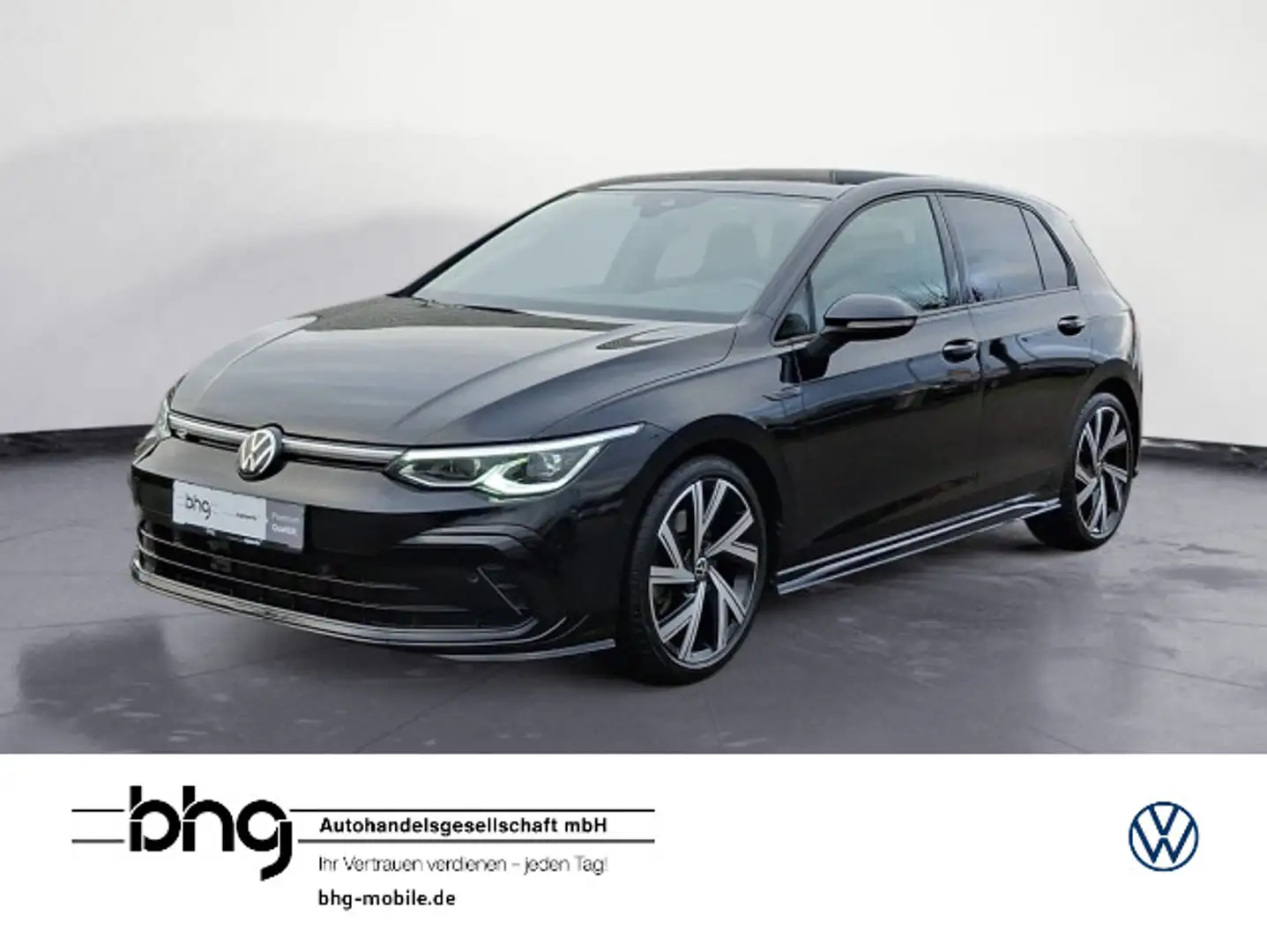 Volkswagen Golf 2.0 TSI 4Motion DSG R-Line AHK PanoDach Mat Schwarz - 1