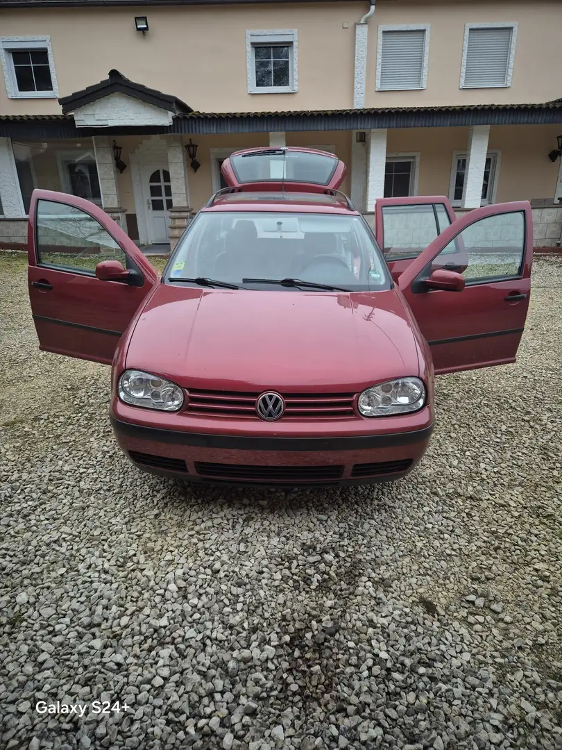 Volkswagen Golf Variant 1.6 Highline - 1