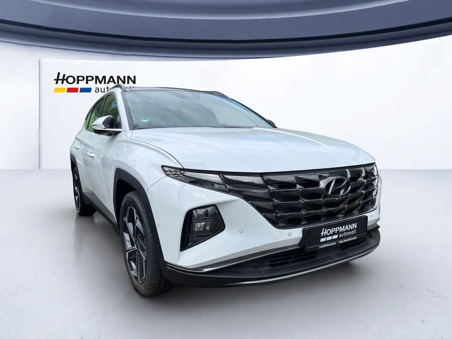 Hyundai TUCSON Plug-in-Hybrid 1.6, T-GDi 265PS 6-AT 4WD Weiß - 2