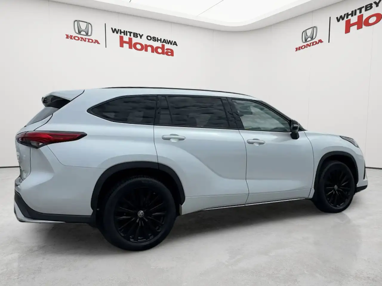 Toyota Highlander снимка Toyota Highlander