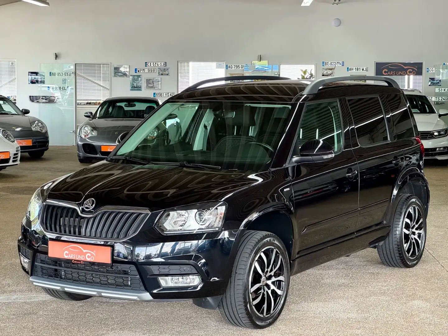 Skoda Yeti 1.4 TSI Drive 4x4 2Hand *SHZ*PDC*TEM*KLIMA* Schwarz - 1