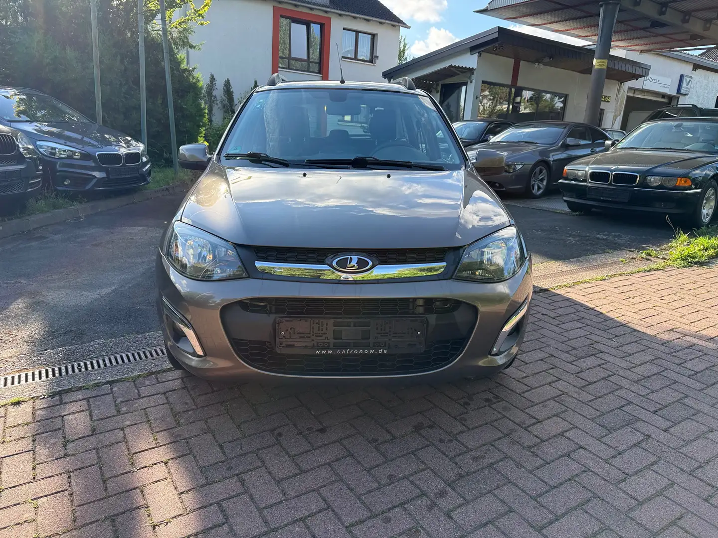 Lada Kalina 1.6 HU AU Juni 2027 aus 1.Hand Sitzheizung Klima Braun - 2