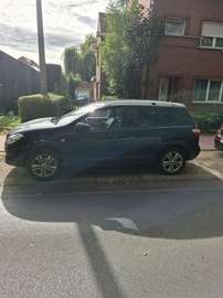 2.0i 2WD Executive