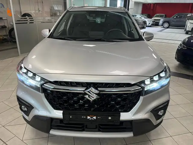 Suzuki S-Cross 1.4h 4X4 TOP km zero 26500 PREZZO VERO
