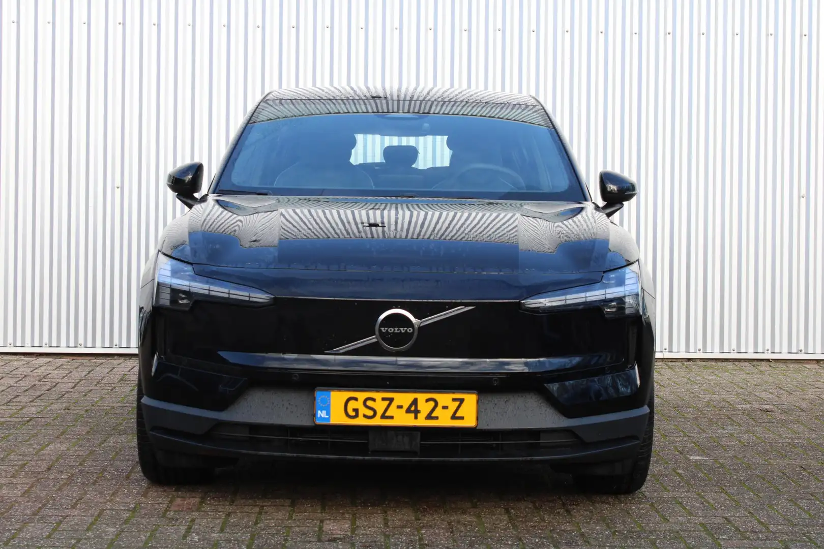 Volvo EX30 Single Motor Extended Range 69 kWh Plus, | Verwarm Noir - 2