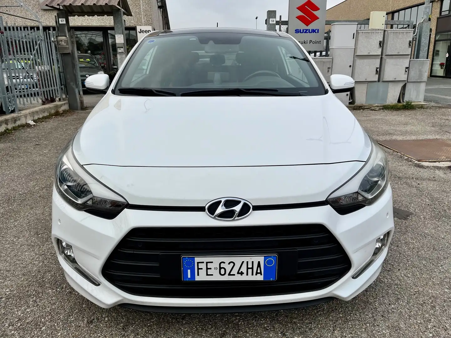 Hyundai i20 I20 1.4 SPORT 3P OK NEOPATENTATI Wit - 1