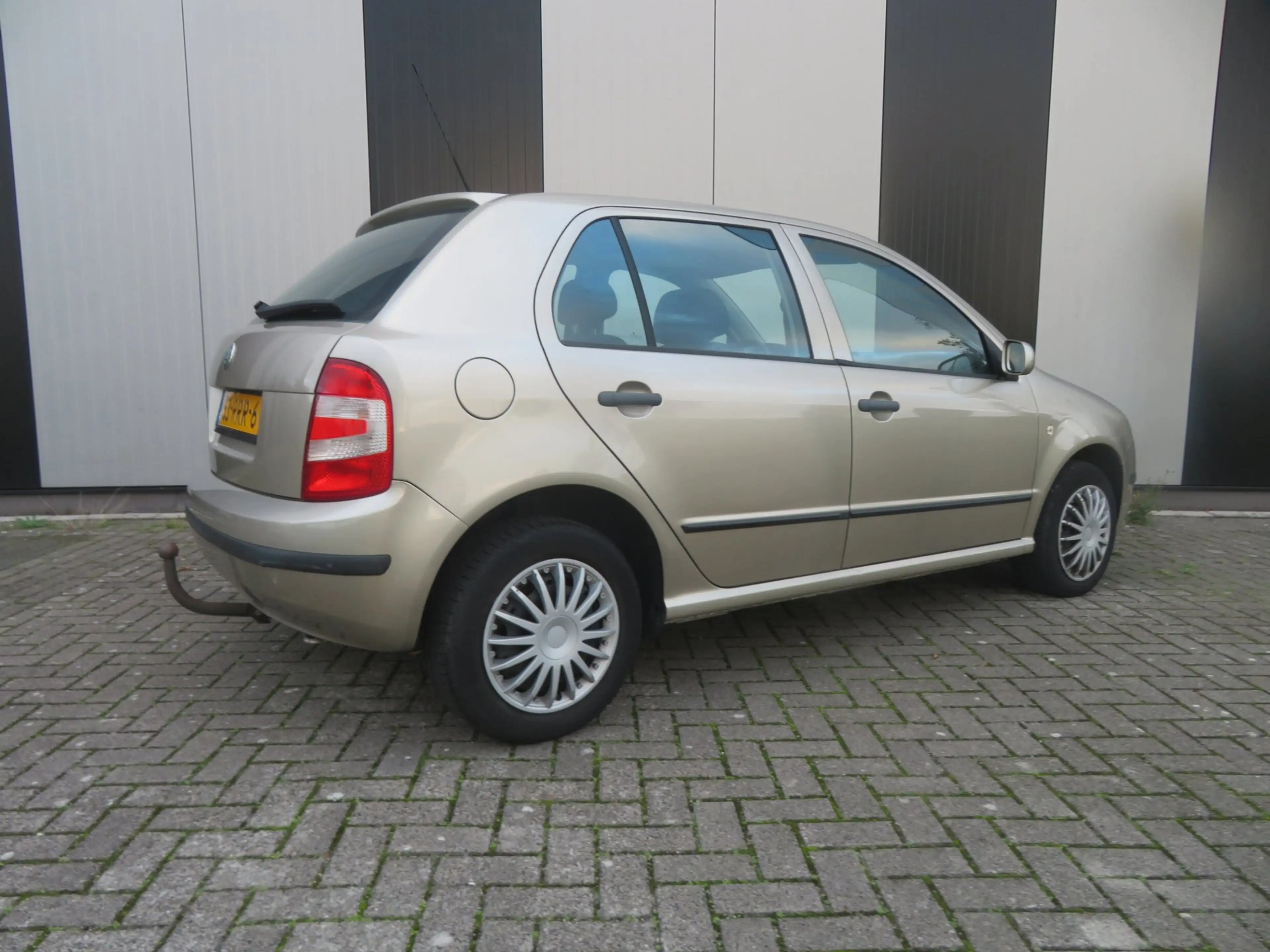 Skoda Fabia 1.4-16V Elegance — photo 3