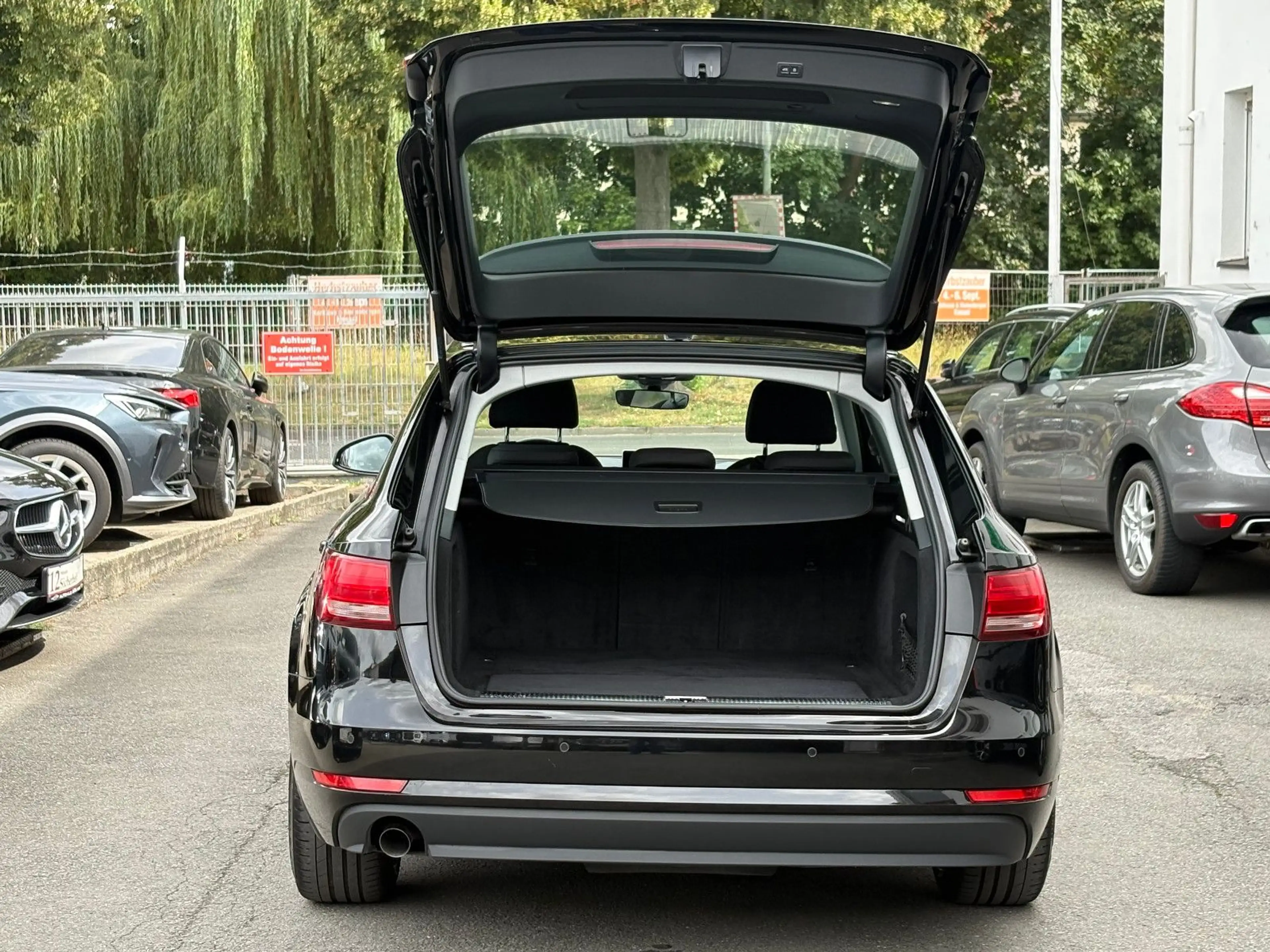 Audi A4 Avant 2.0 TDI S-Tronic Ultra NAVI LED SHZ ALU — photo 8