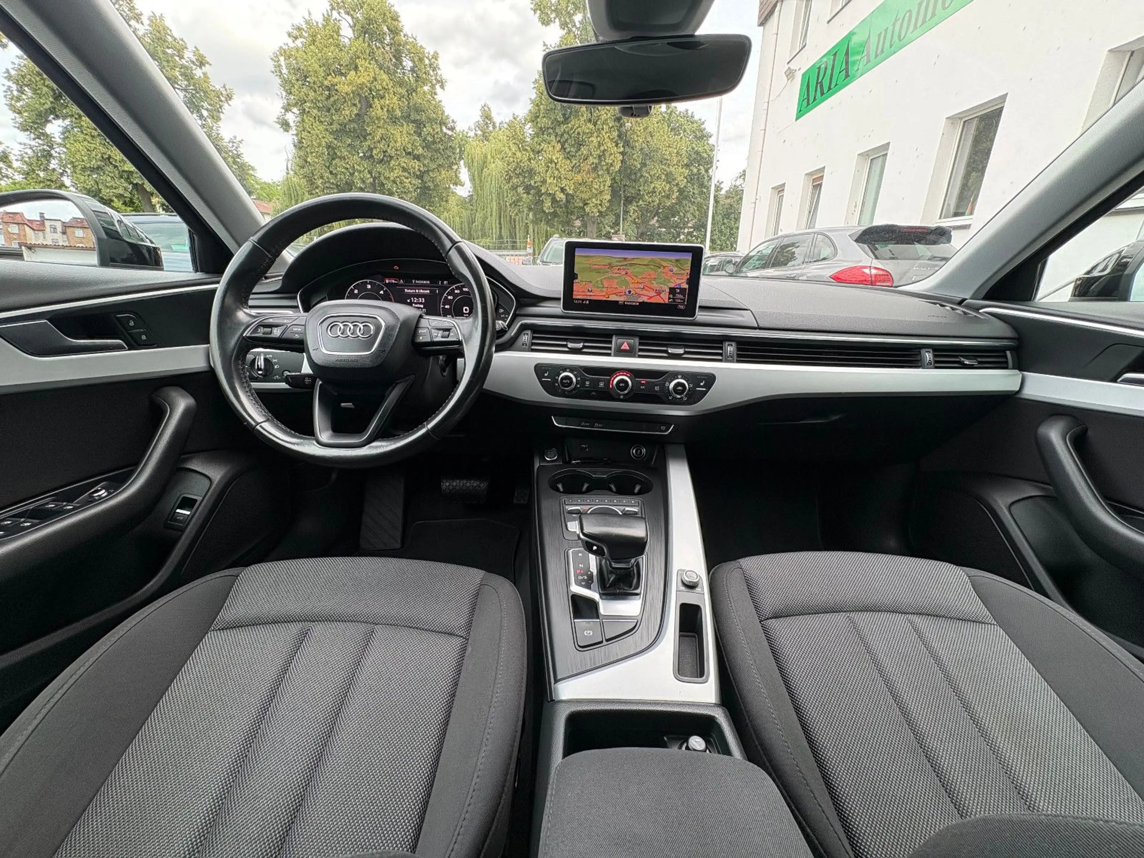 Audi A4 Avant 2.0 TDI S-Tronic Ultra NAVI LED SHZ ALU — photo 12