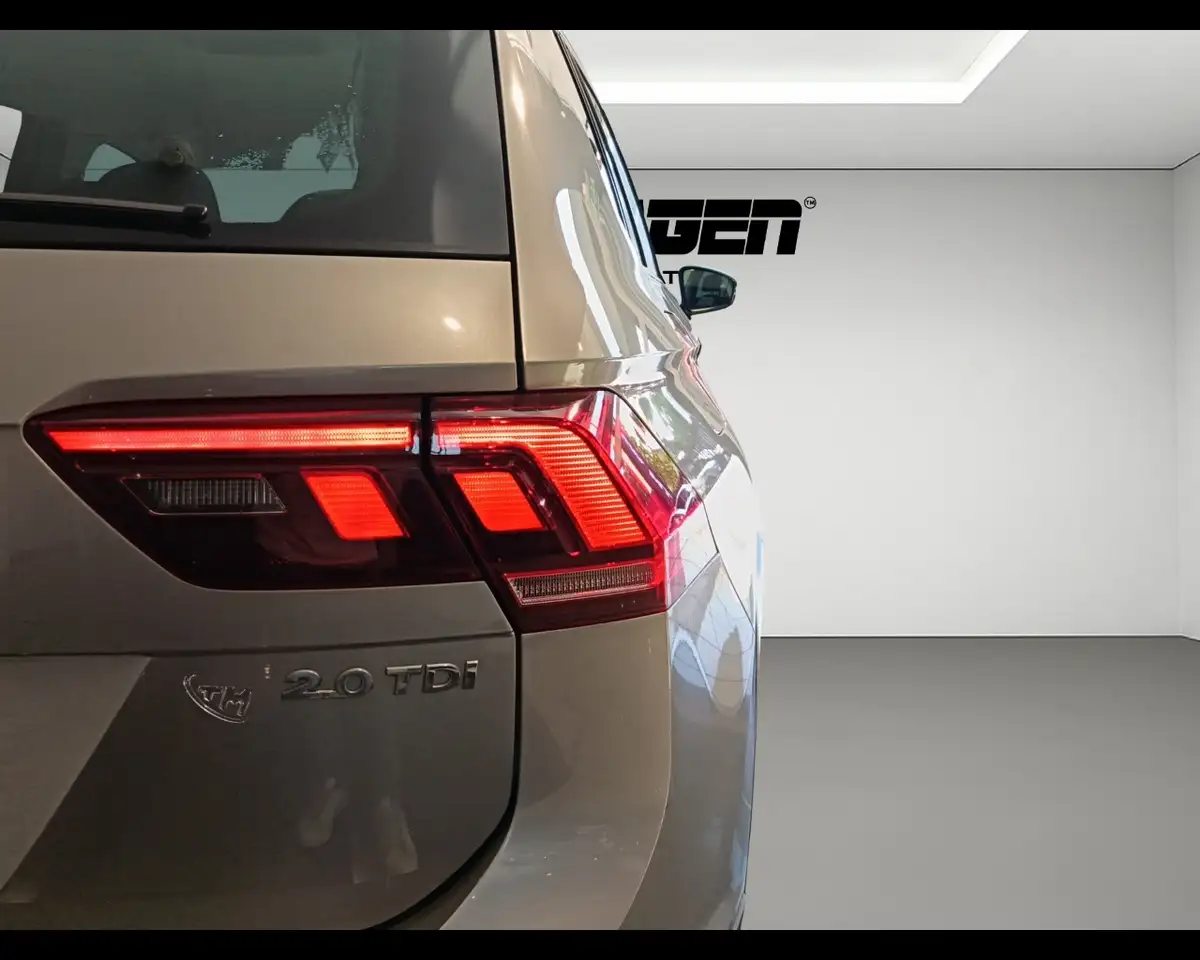 Volkswagen Tiguan — photo 20 sur 23